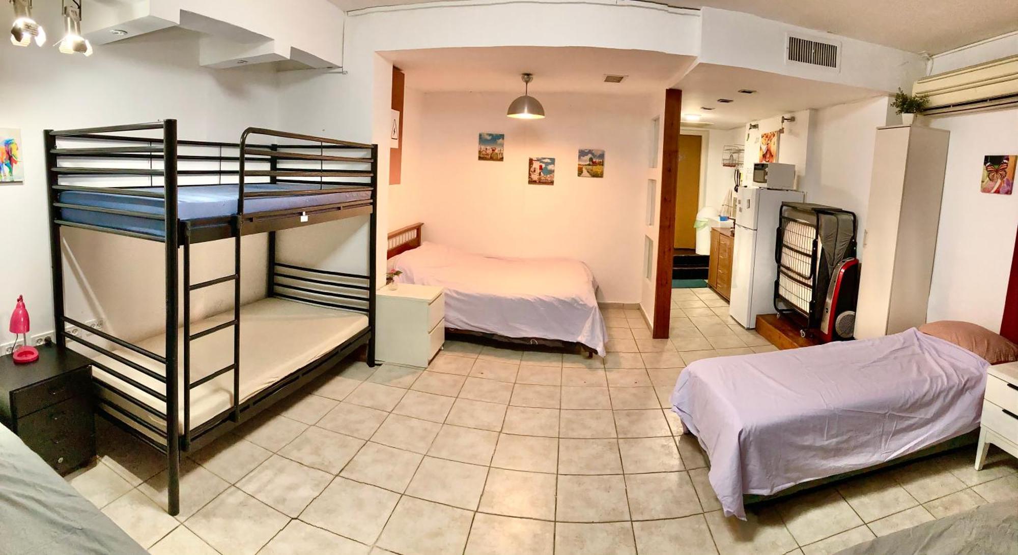 Dotan'S Boutique Guesthouse - By The Beach! Тель-Авив Экстерьер фото