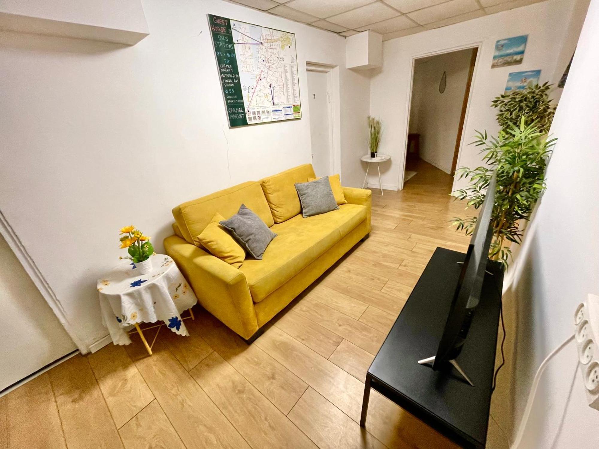Dotan'S Boutique Guesthouse - By The Beach! Тель-Авив Экстерьер фото