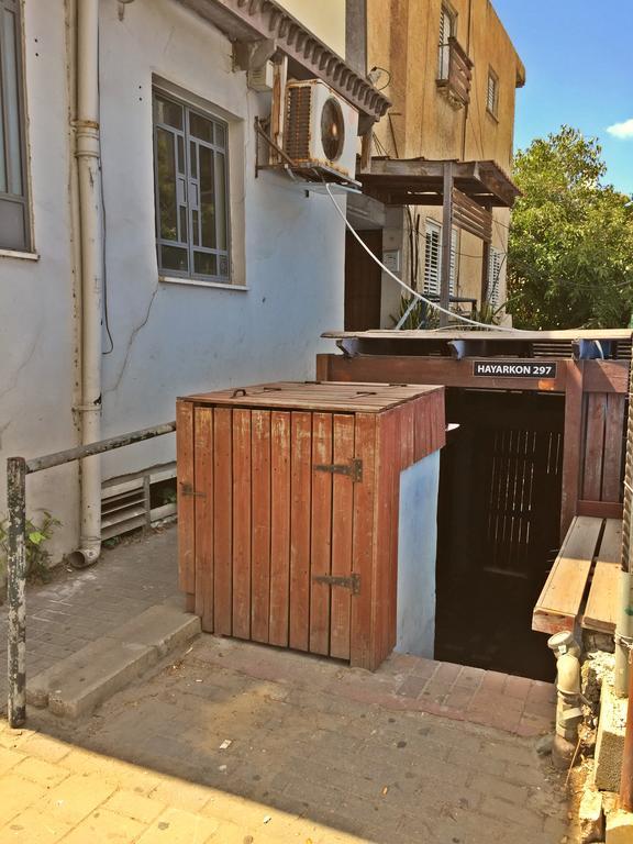 Dotan'S Boutique Guesthouse - By The Beach! Тель-Авив Экстерьер фото