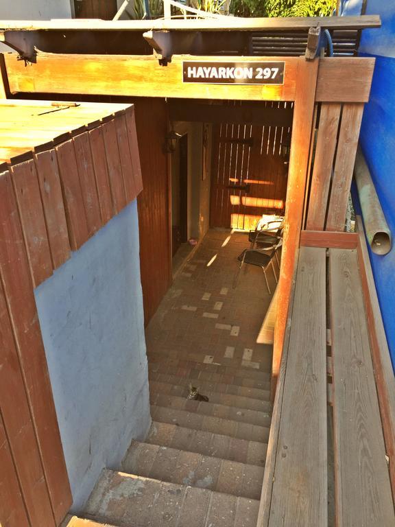 Dotan'S Boutique Guesthouse - By The Beach! Тель-Авив Экстерьер фото